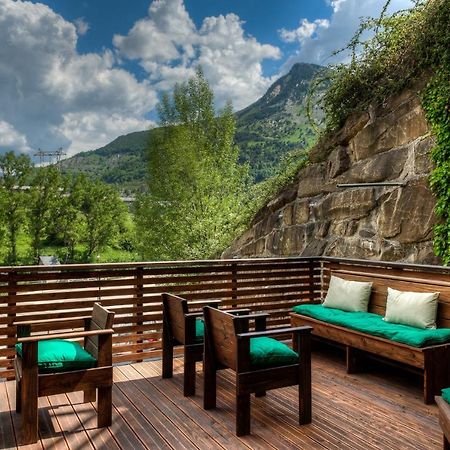 Apartahotel Tres Quinones Sallent de Gállego Kültér fotó
