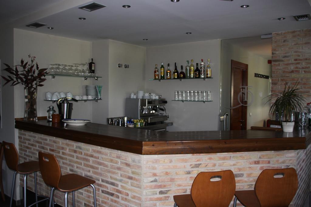 Apartahotel Tres Quinones Sallent de Gállego Kültér fotó