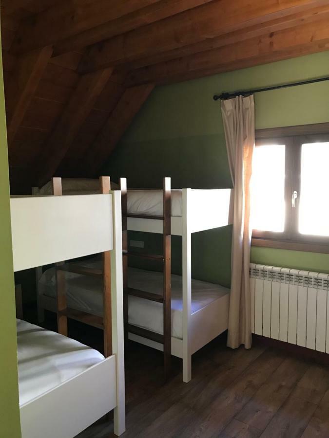 Apartahotel Tres Quinones Sallent de Gállego Kültér fotó